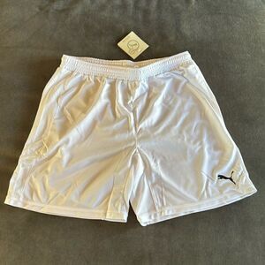 Puma Women’s White Athletic Shorts Dry Cell Size L NWT